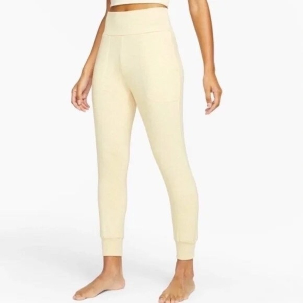 Nike Yoga Women's Sportswear Flow Pants 7/8 Length Slim Fit Oatmeal Small $70